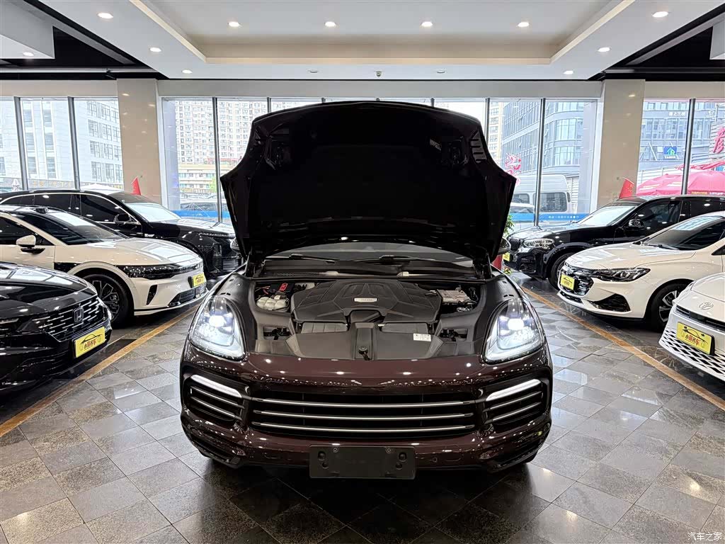 Porsche Cayenne, 2018 19