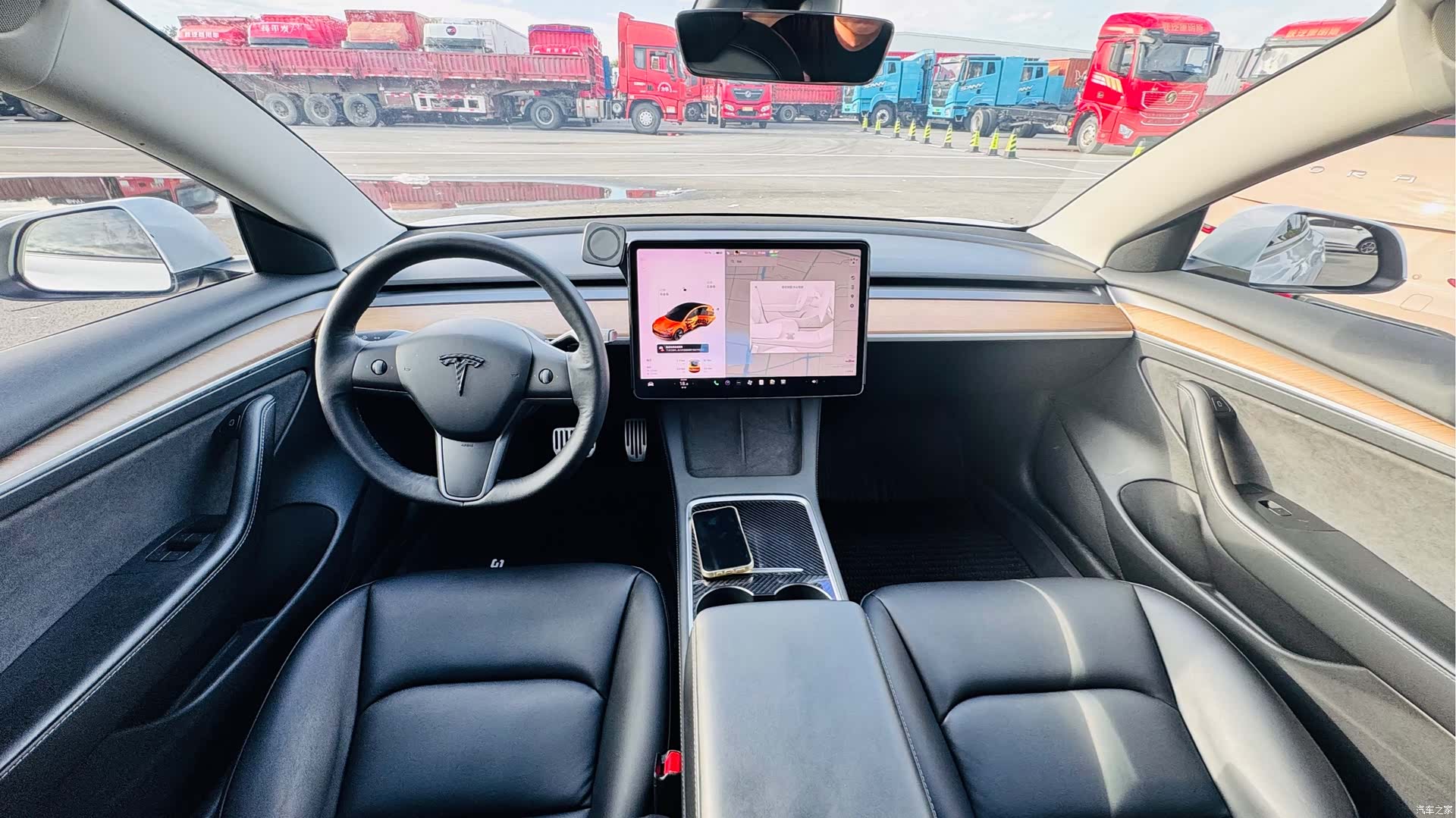 Tesla Model 3, 2021 11