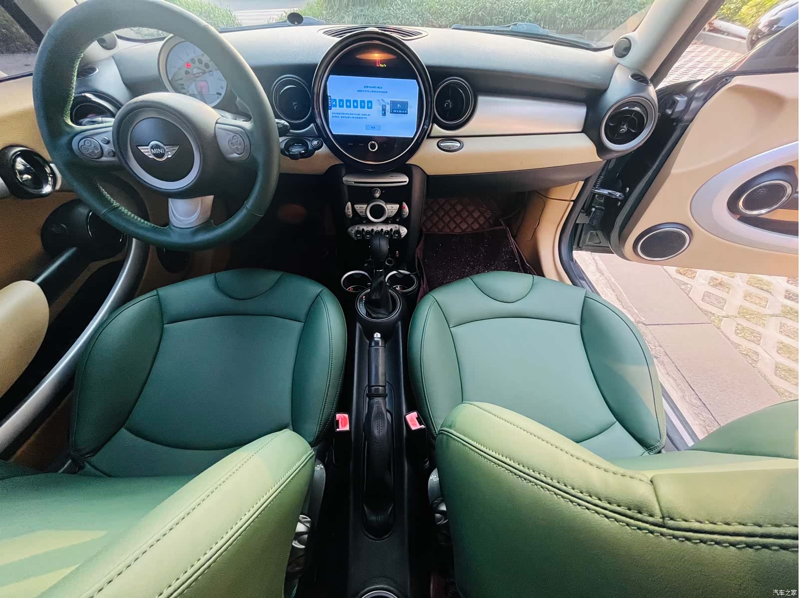 Mini Clubman, 2009 12