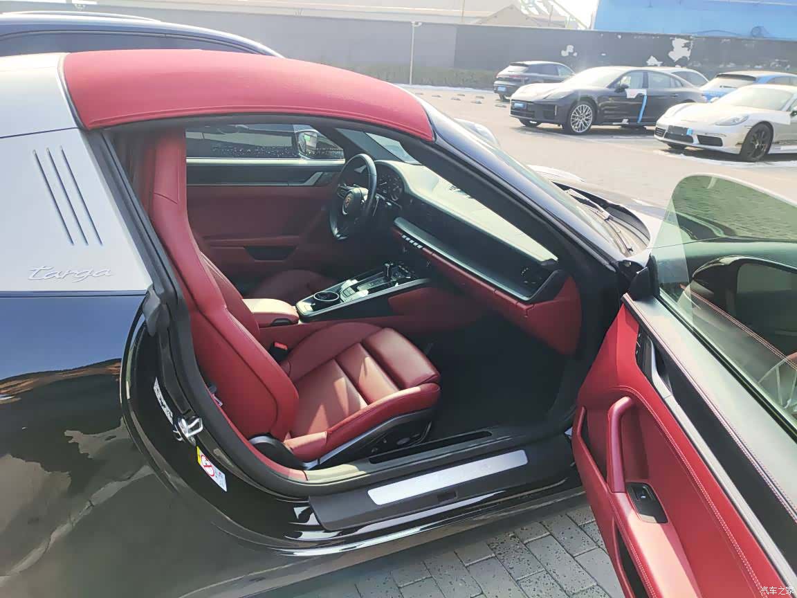 Porsche 911, 2022 9