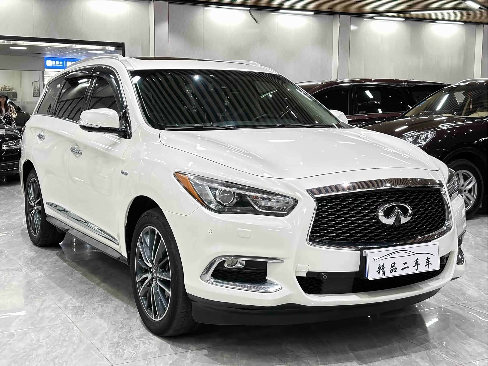 Infiniti QX60, 2020 3