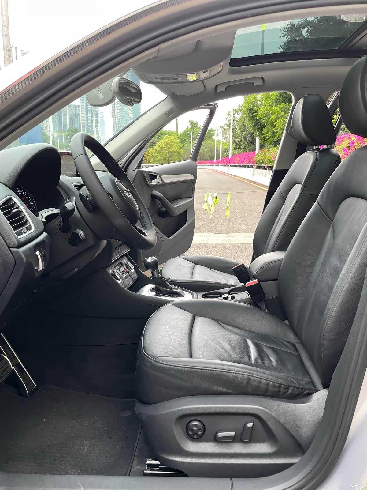 Audi Q3, 2014 8