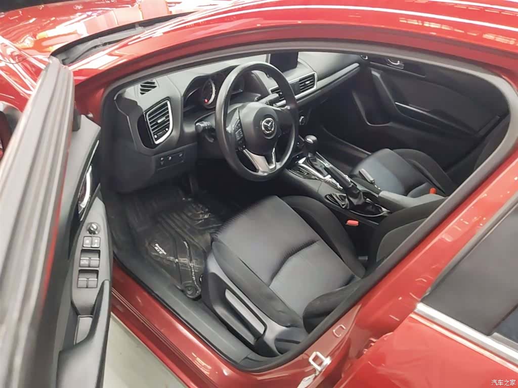 Mazda Mazda3, 2016 16
