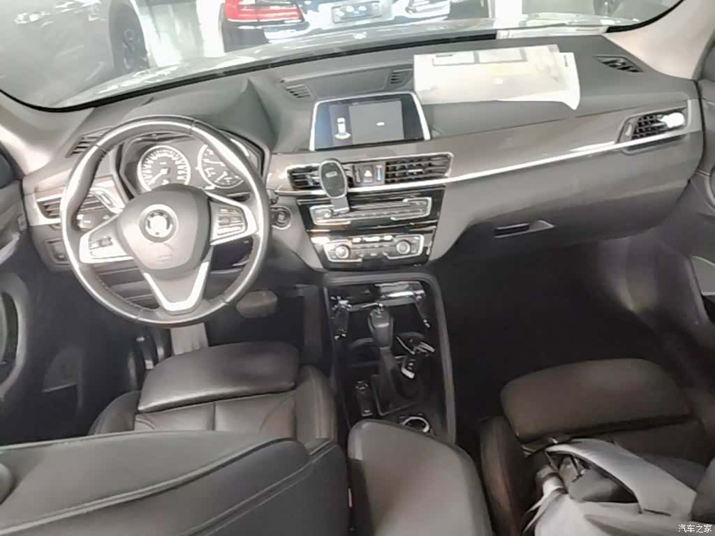 BMW X1, 2018 10