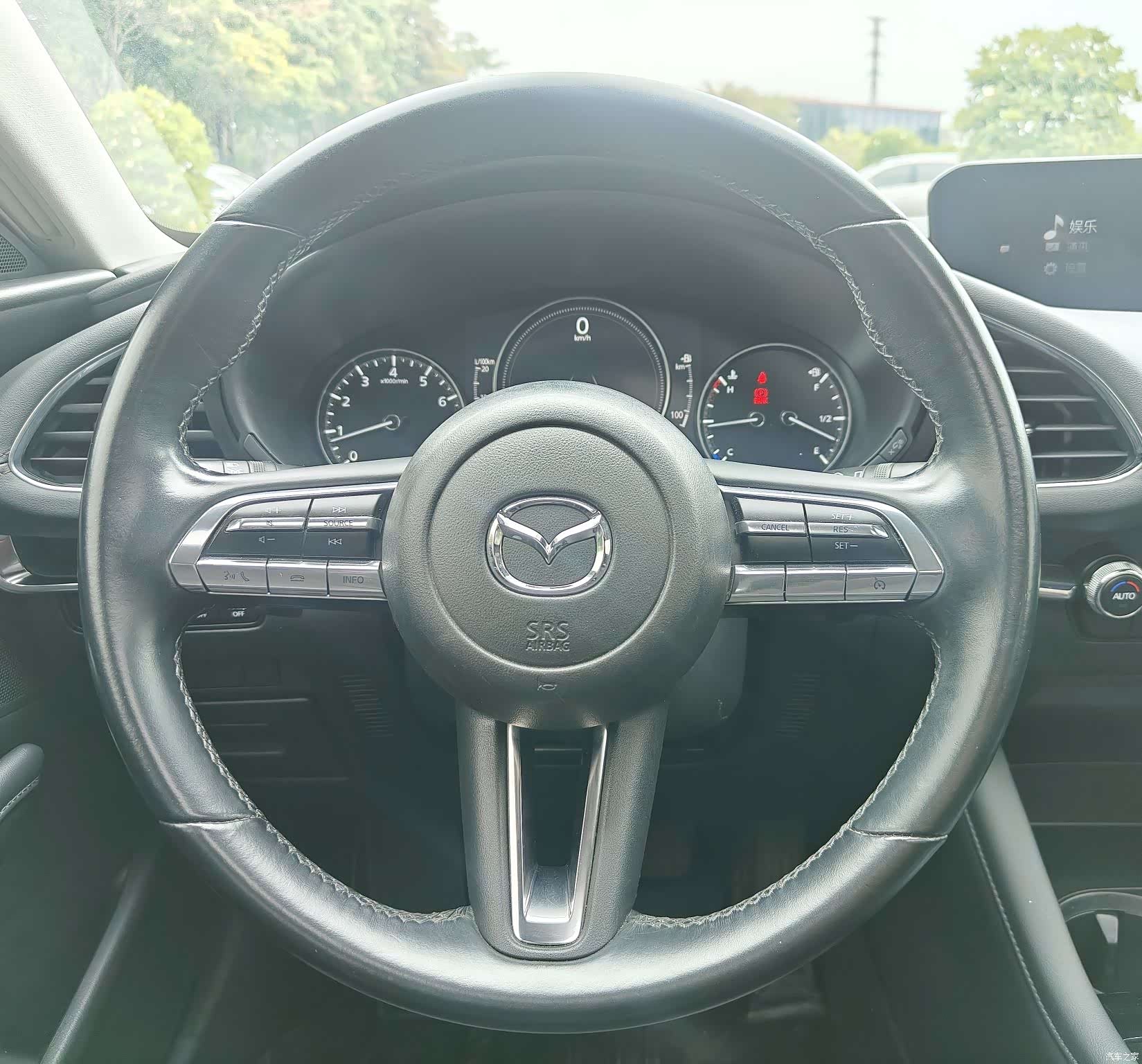 Mazda Mazda3, 2022 16