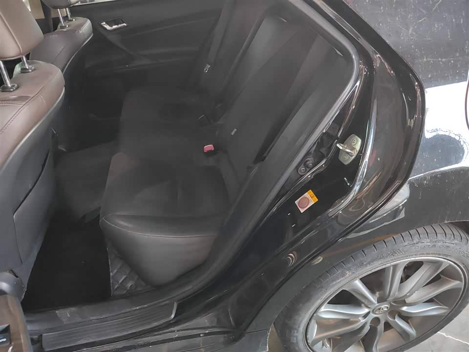 Toyota Reiz Toyota Reiz