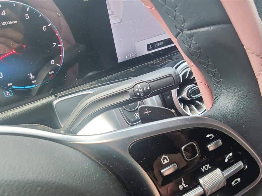 Mercedes-Benz GLB Mercedes-Benz GLB