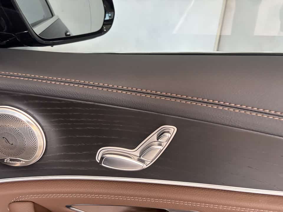 Mercedes-Benz E-class Mercedes-Benz E-class