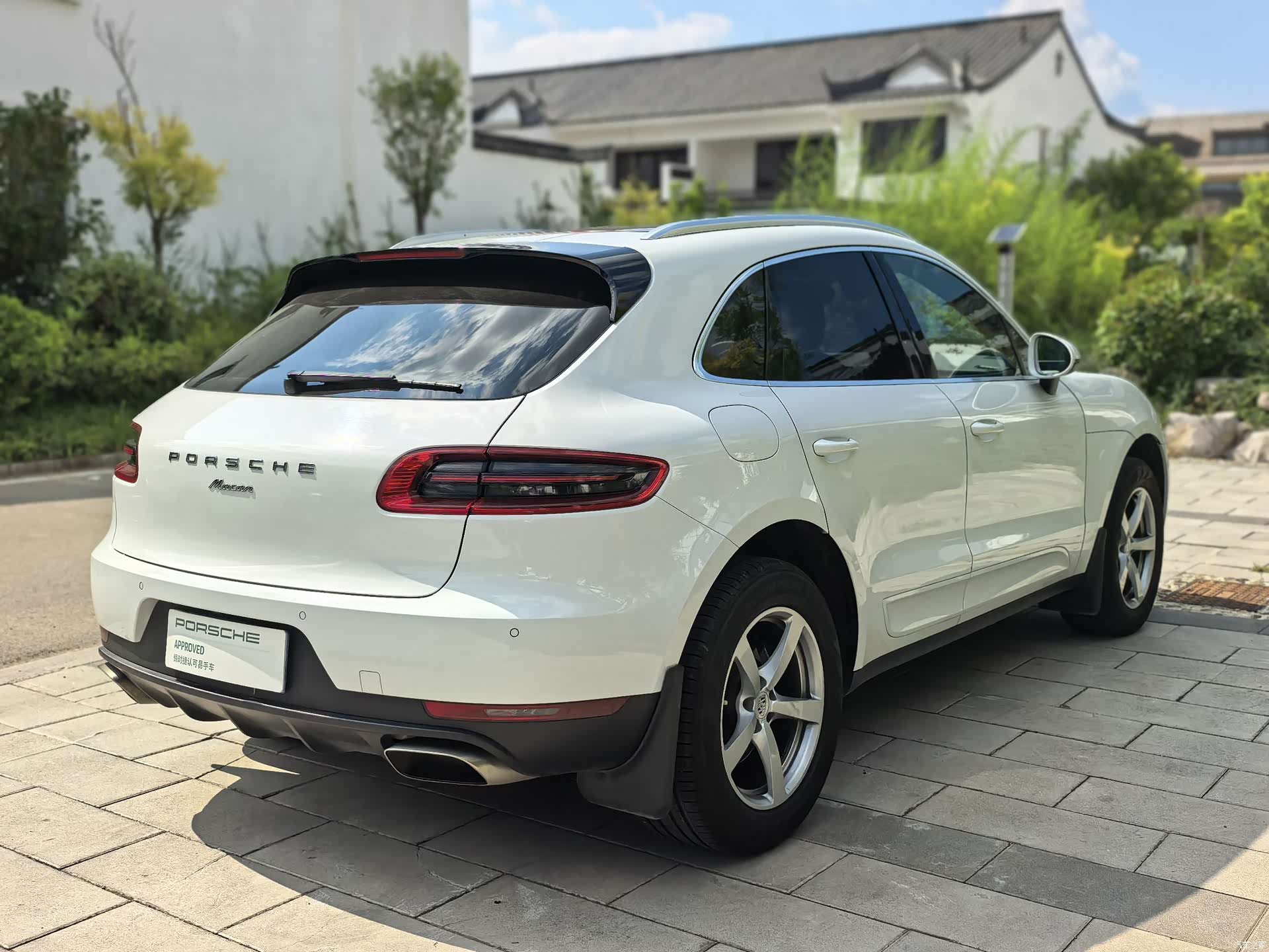 Porsche Macan, 2018 все фото