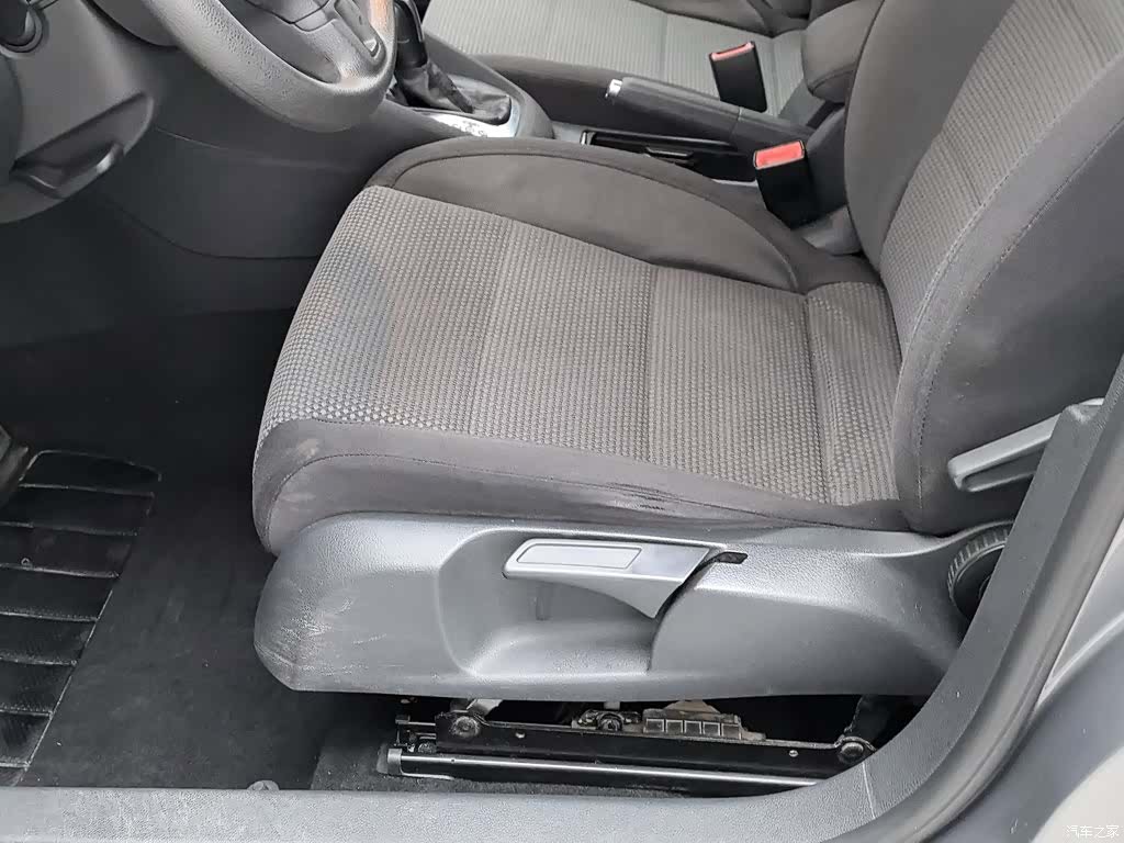 Volkswagen Golf, 2011 20
