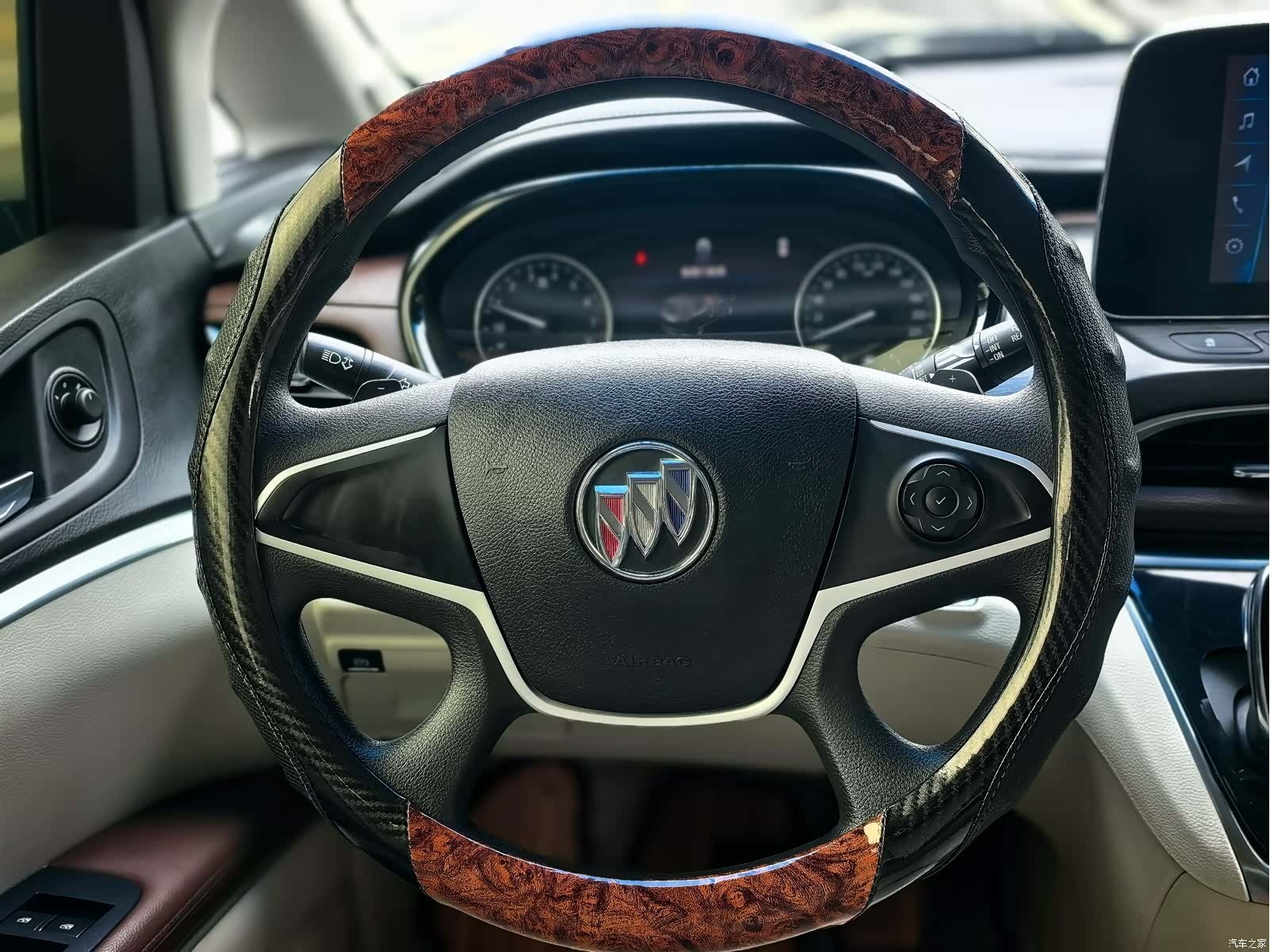 Buick GL8, 2021 17