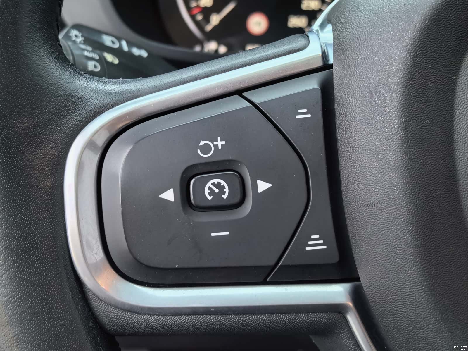 Volvo XC60, 2018 19