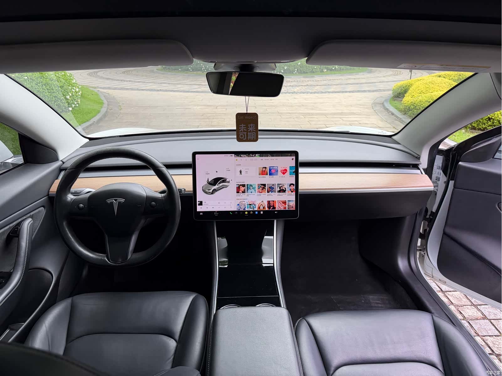 Tesla Model 3, 2019 6