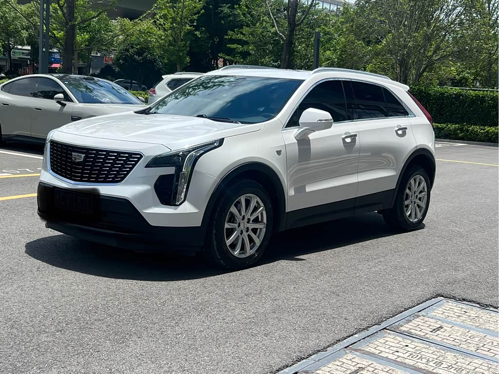 Cadillac XT4