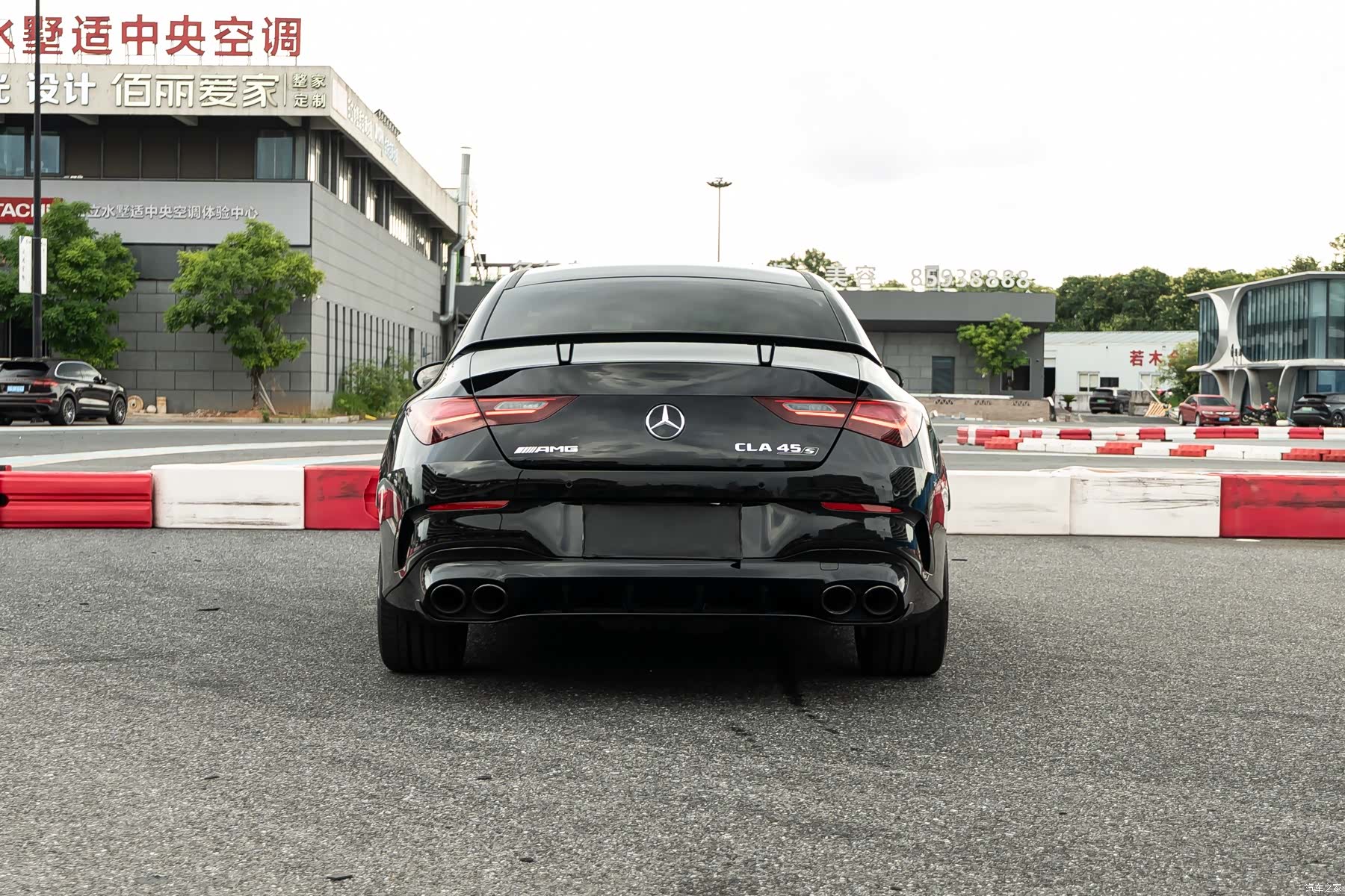 Mercedes-Benz CLA, 2024 3
