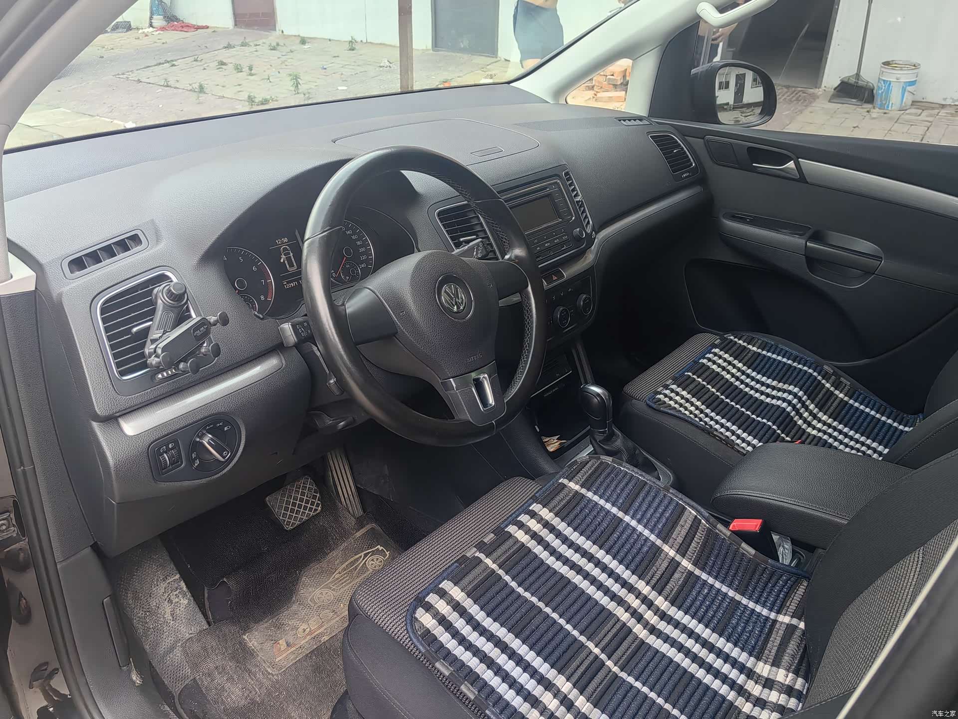 Volkswagen Xia, 2016 9