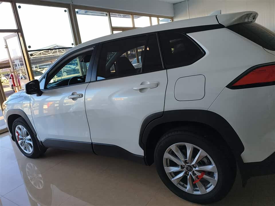 Toyota Corolla Sharp amplifier