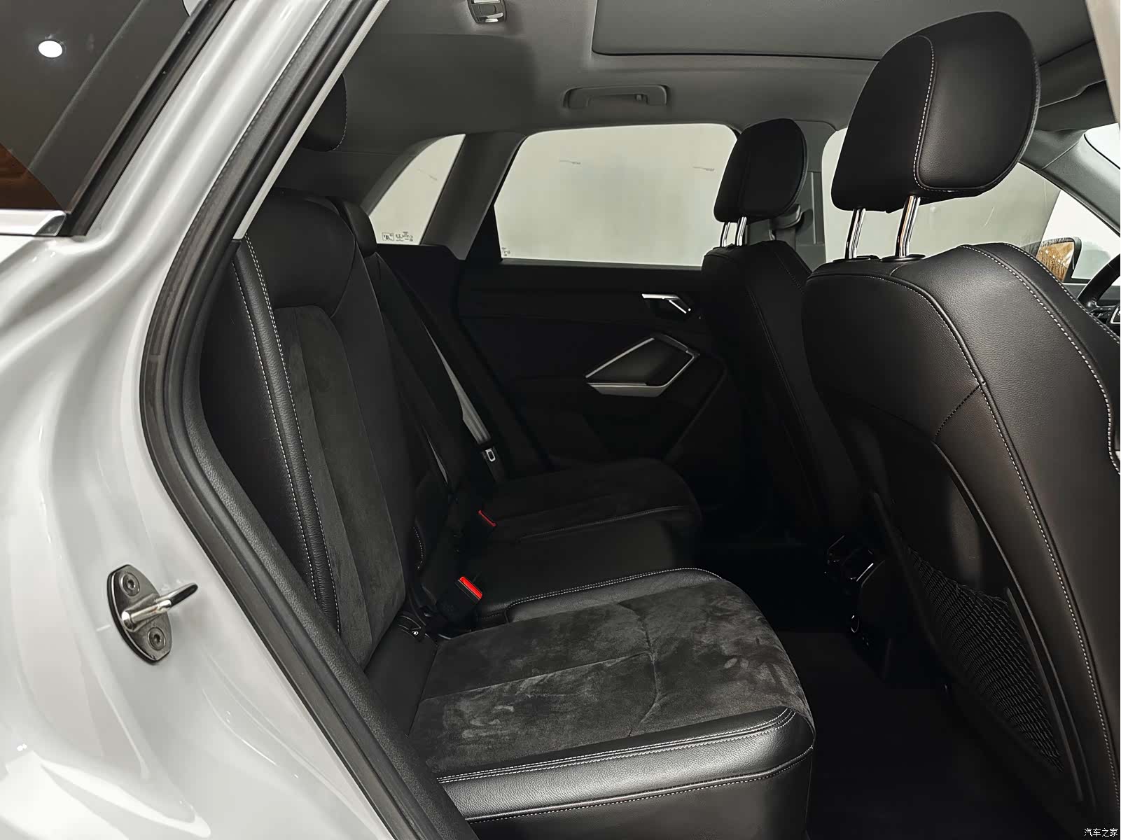 Audi Q3, 2022 16