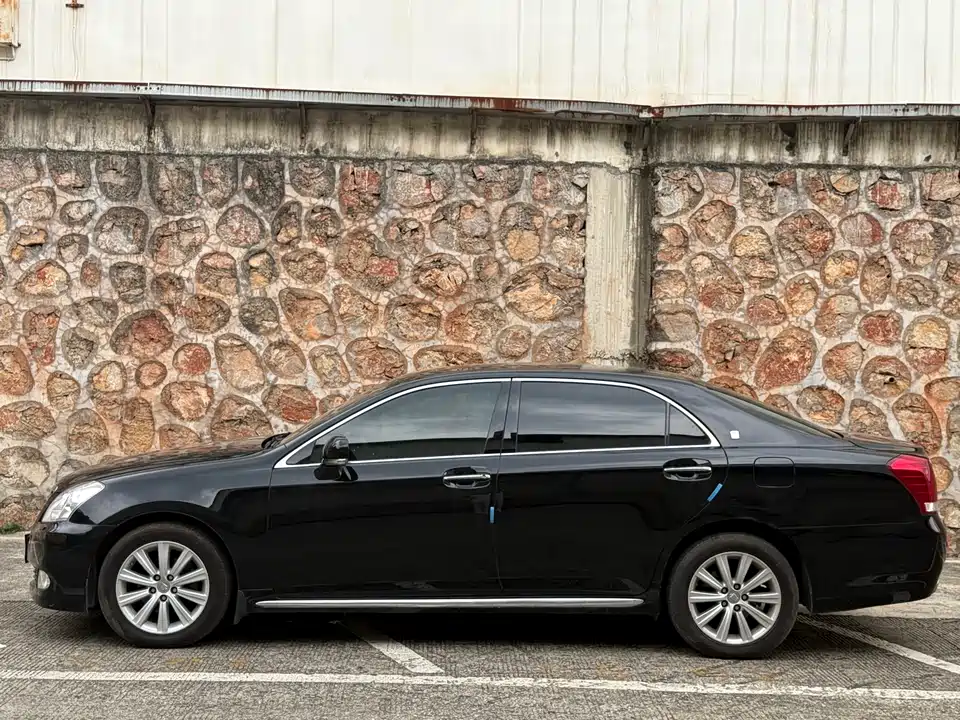 Toyota crown Toyota crown