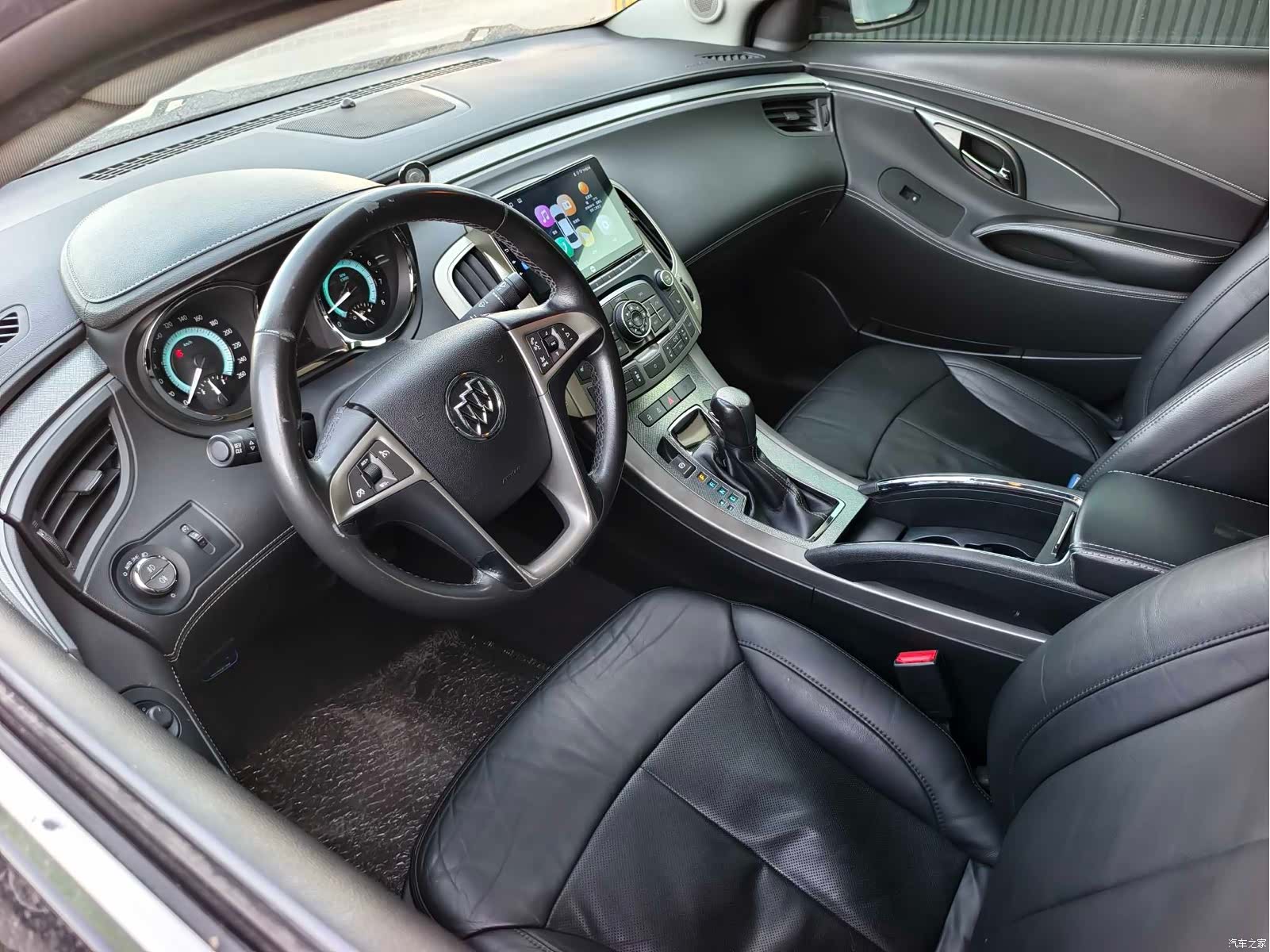 Buick LaCrosse, 2012 7