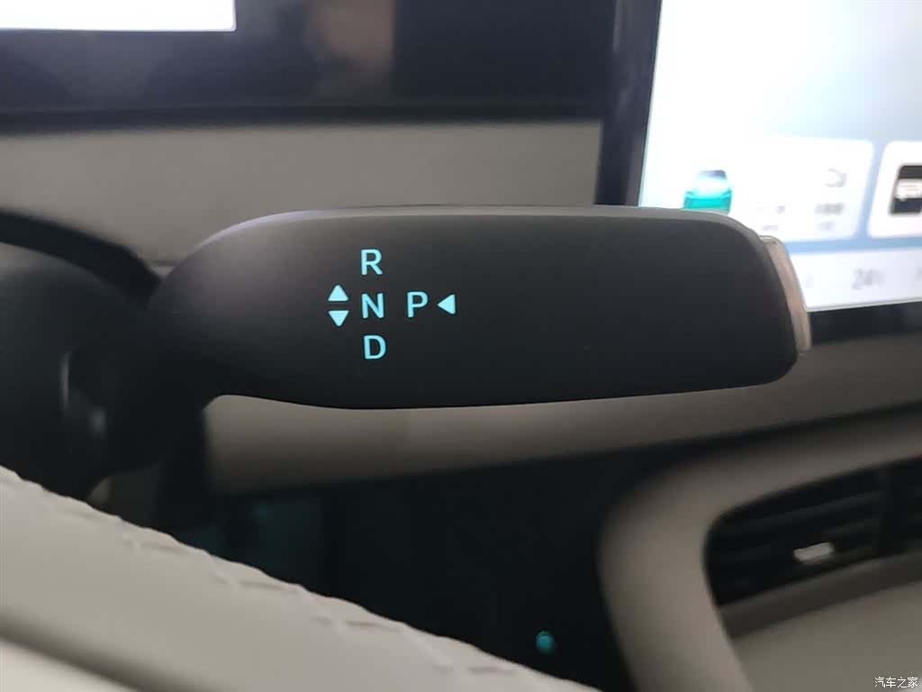 BYD HiAce, 2025 14