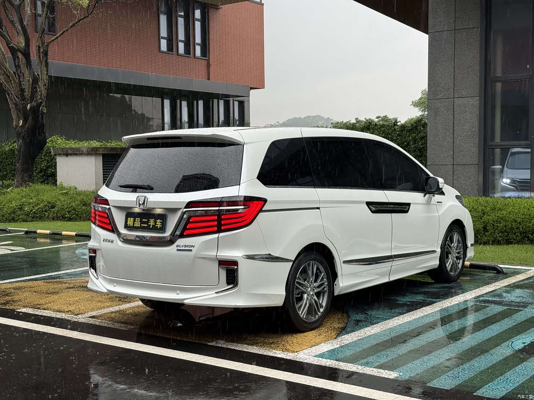 Honda Elysion, 2019 15