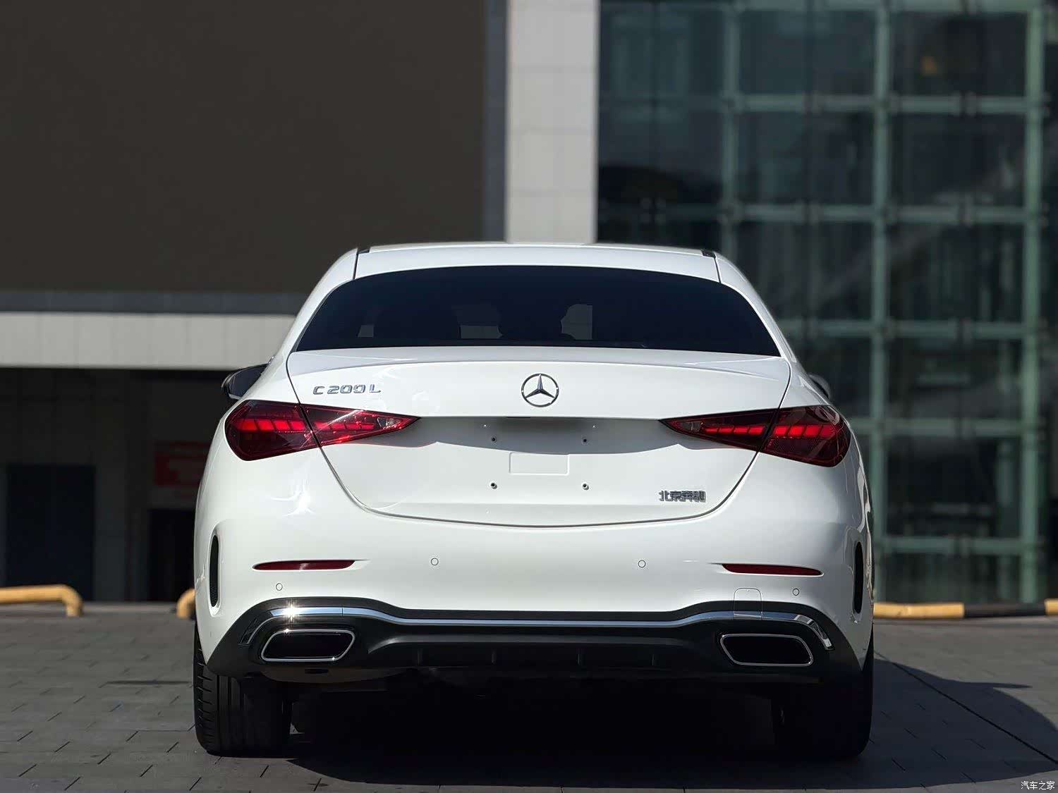 Mercedes-Benz C-Class, 2022 4