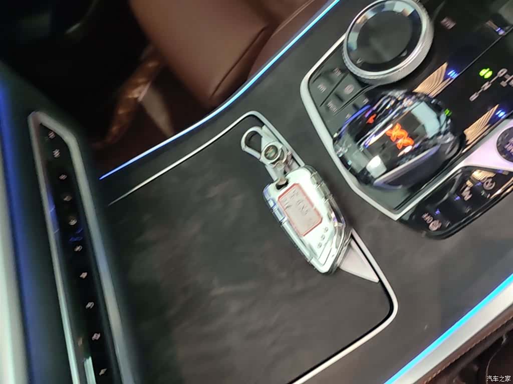 BMW X5, 2021 9