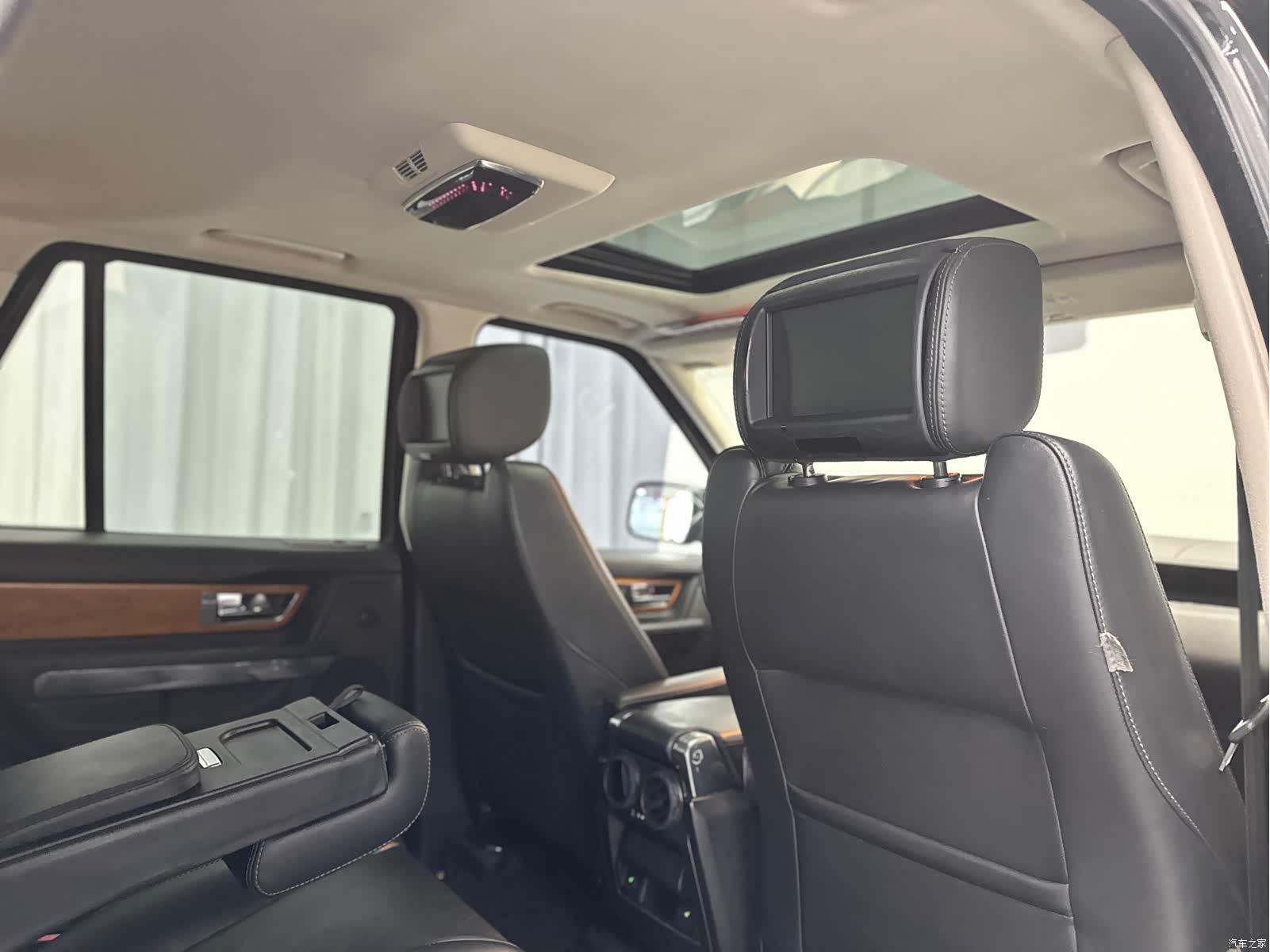 Land Rover Range Rover, 2012 33