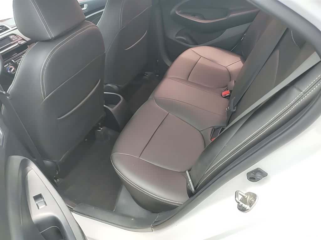 Hyundai V, 2019 17