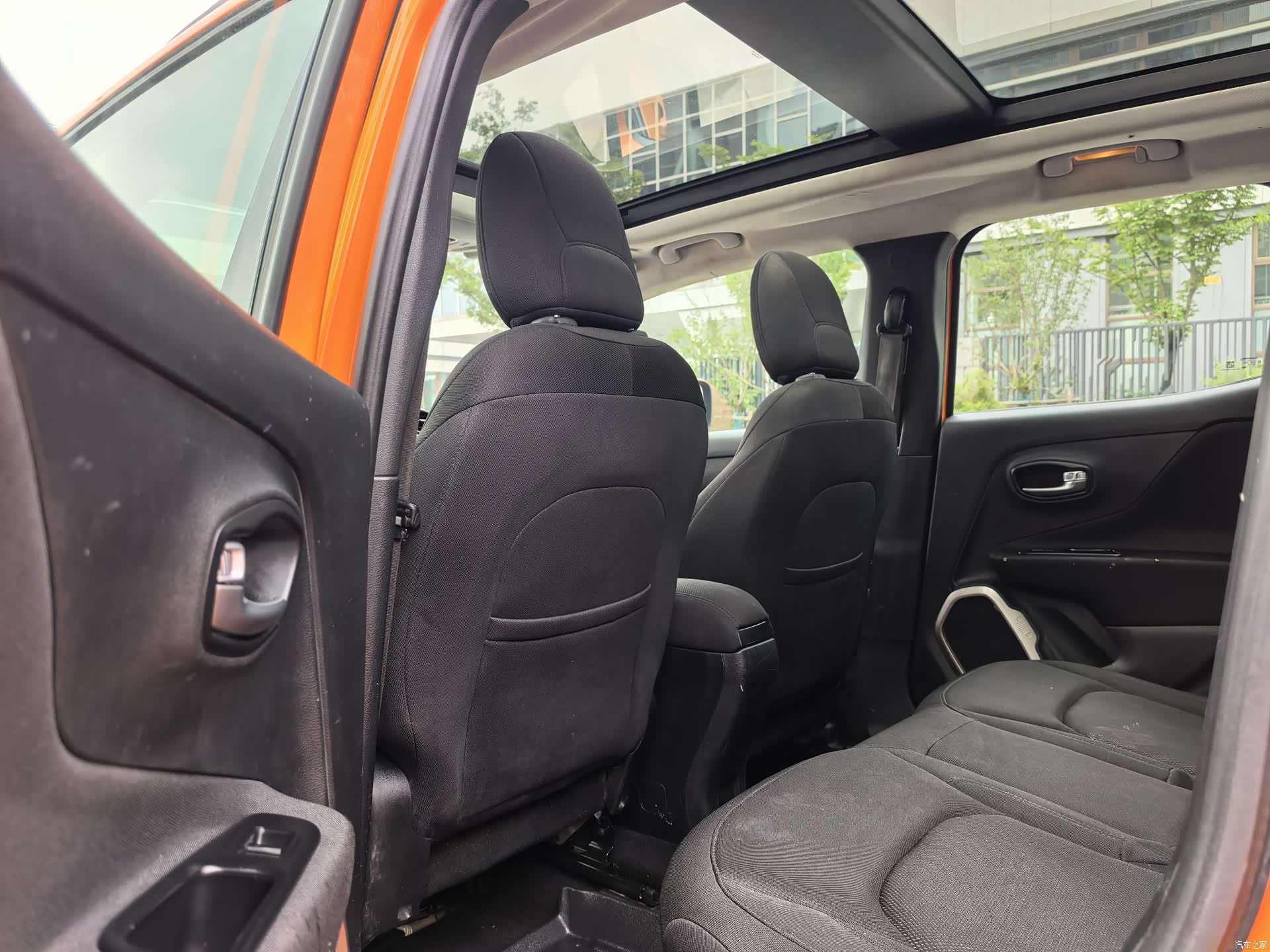 Jeep Renegade, 2019 8