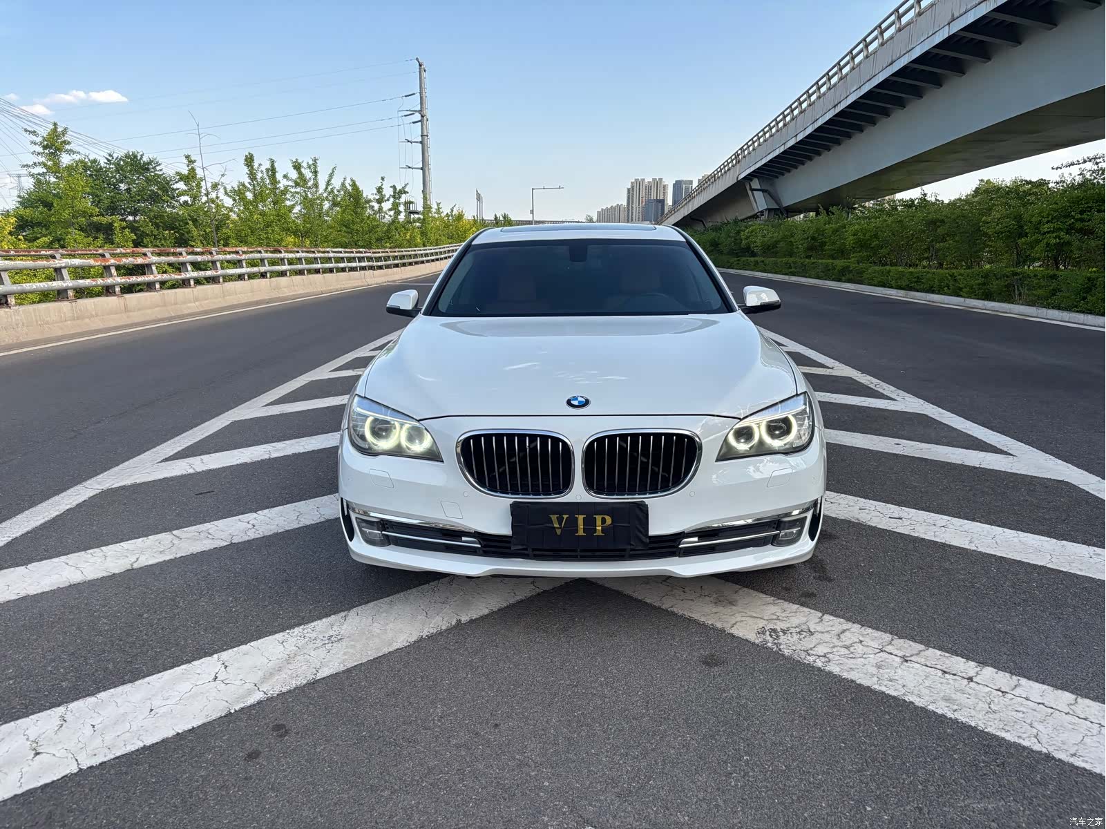 BMW 7 Series, 2013 2