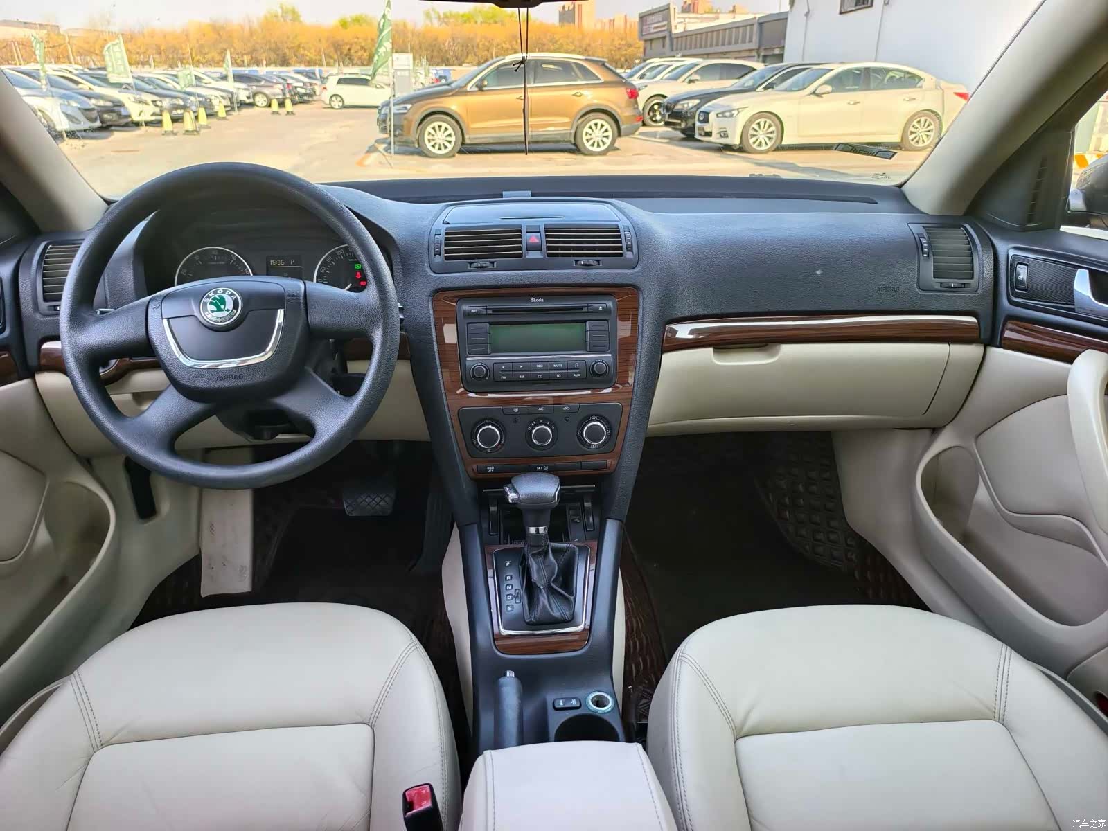 Skoda Octavia, 2010 12