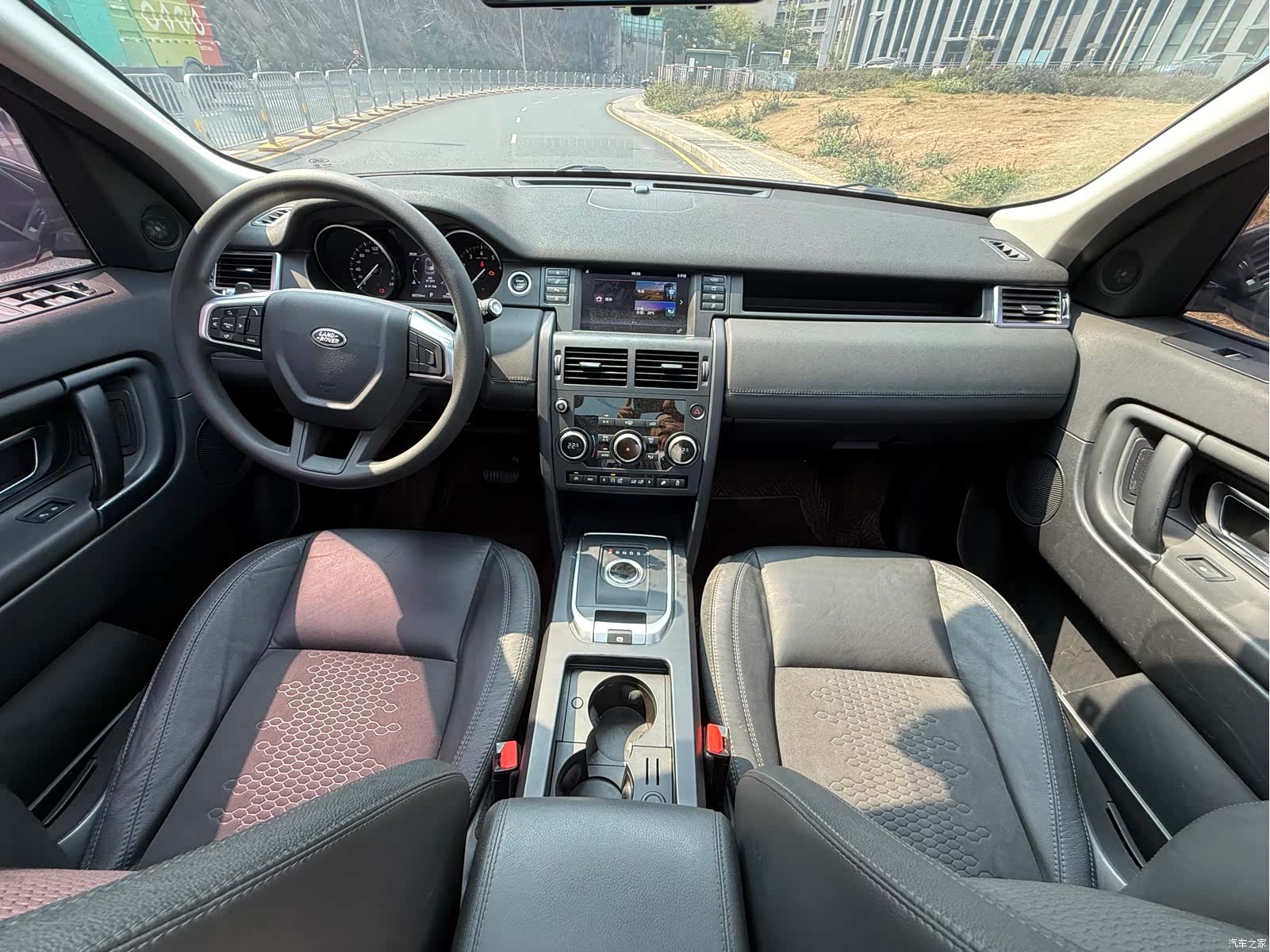 Land Rover Discovery, 2017 13