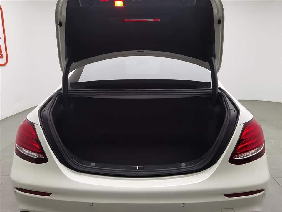Mercedes-Benz E-class Mercedes-Benz E-class