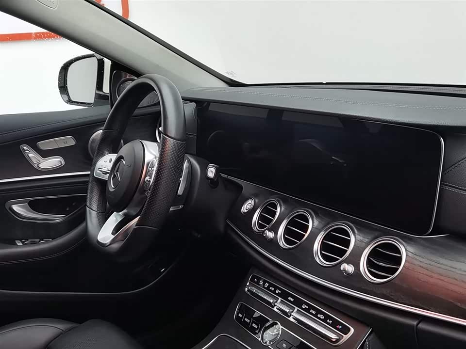 Mercedes-Benz E-class Mercedes-Benz E-class