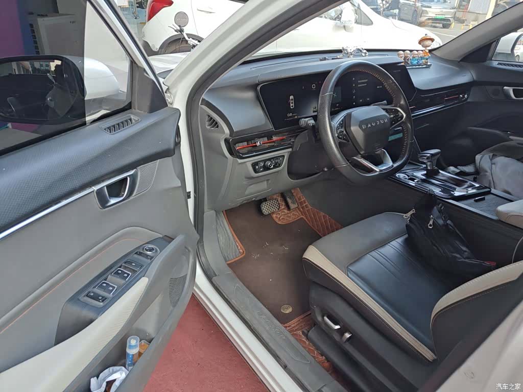 Wuling RC-6, 2020 12