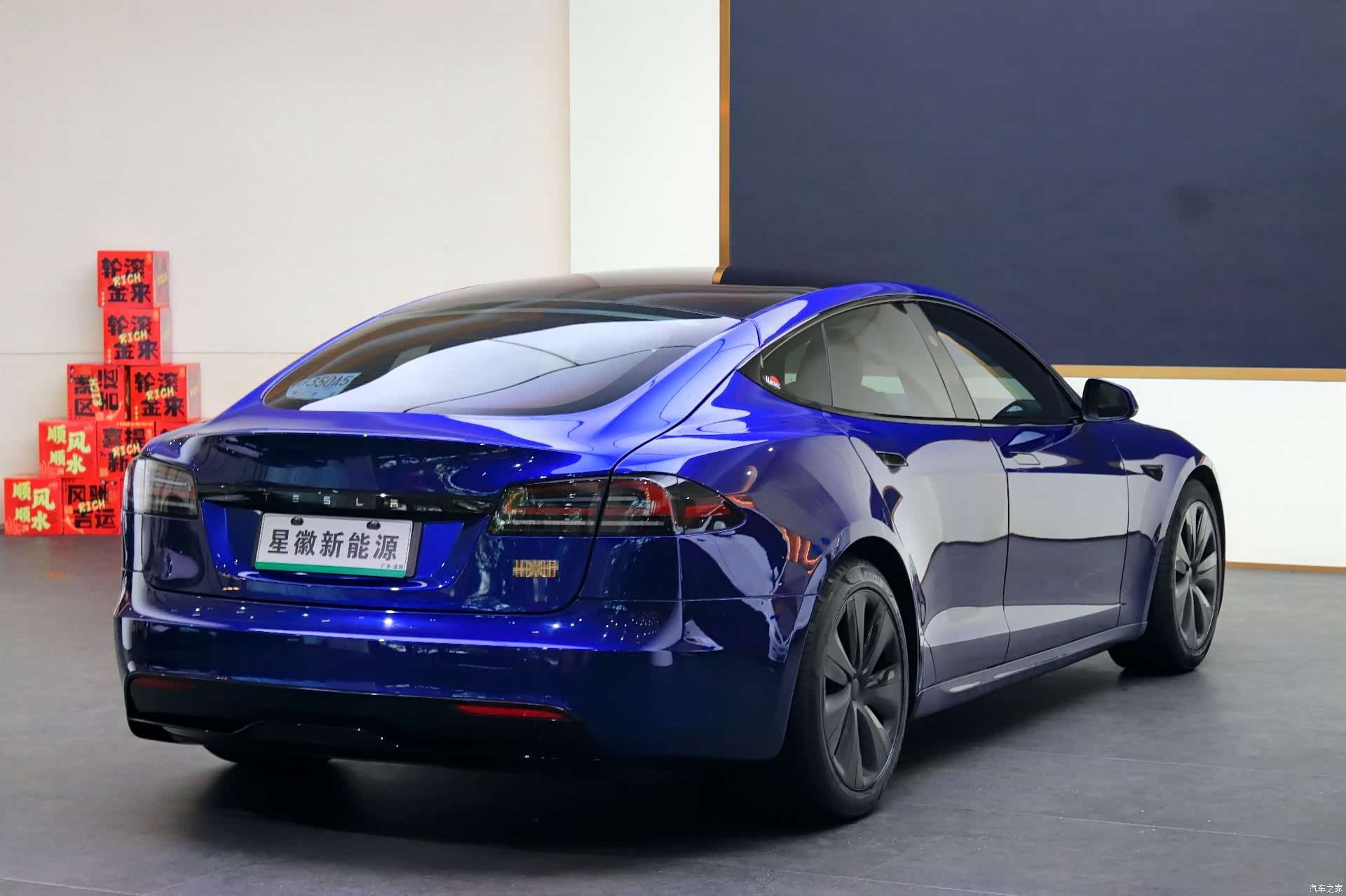 Tesla Model S, 2023 21