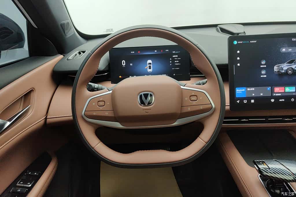 Changan UNI-Z, 2025 15