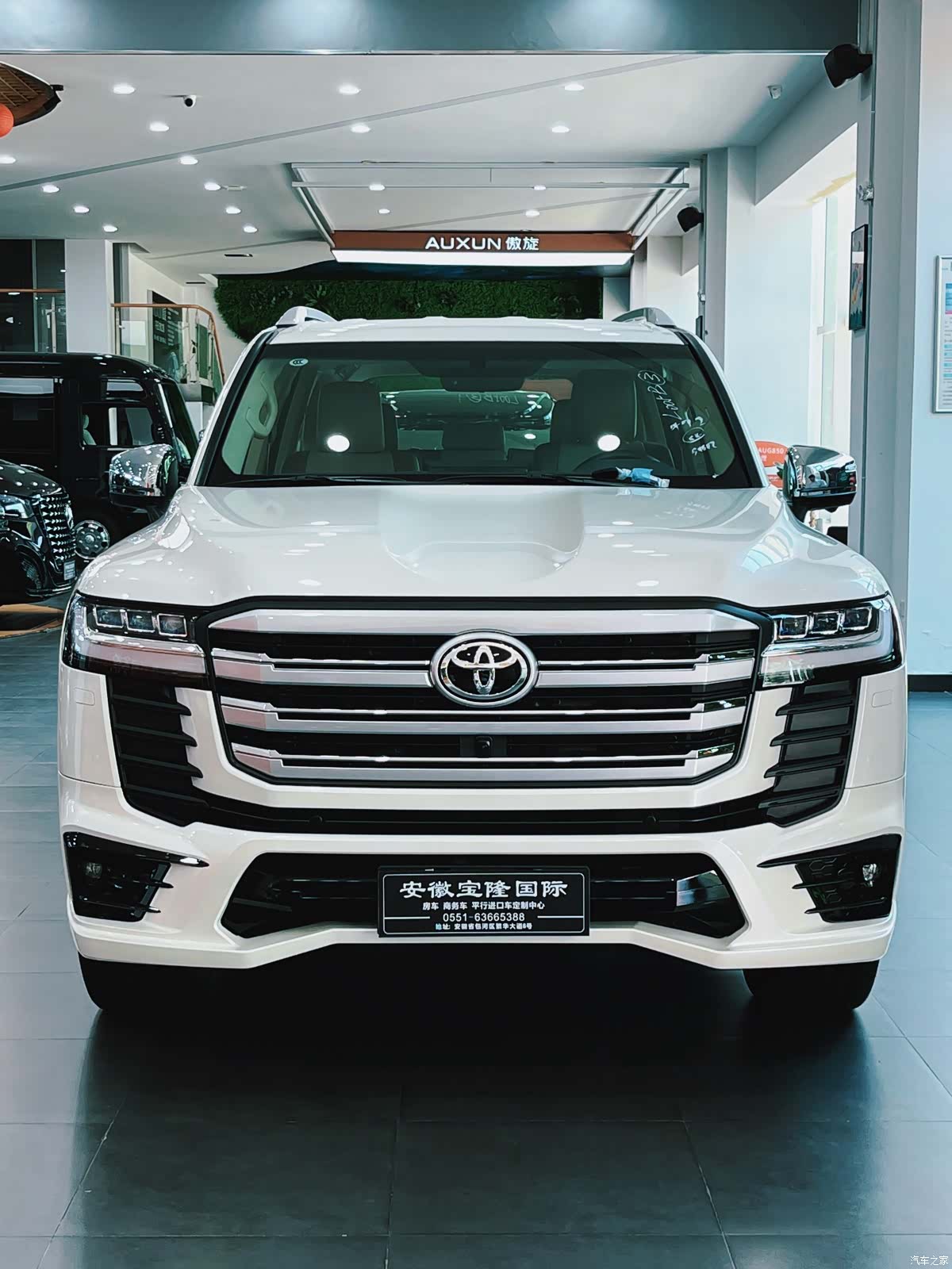 Toyota Land Cruiser, 1900 2