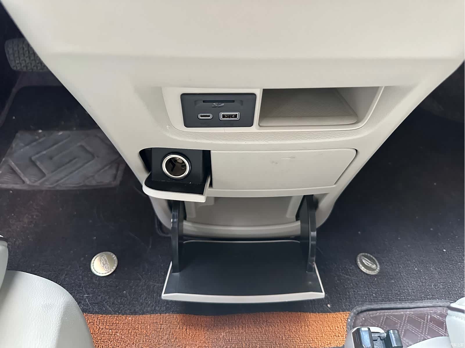 Buick GL8, 2022 24