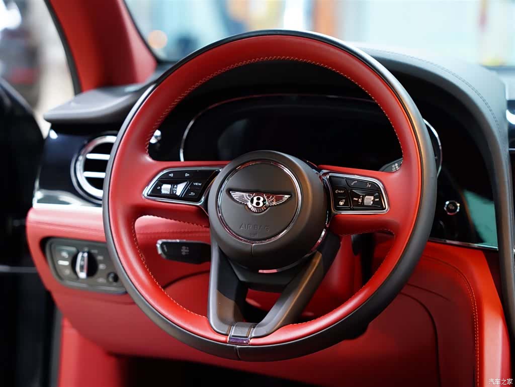 Bentley Bentayga, 2021 52