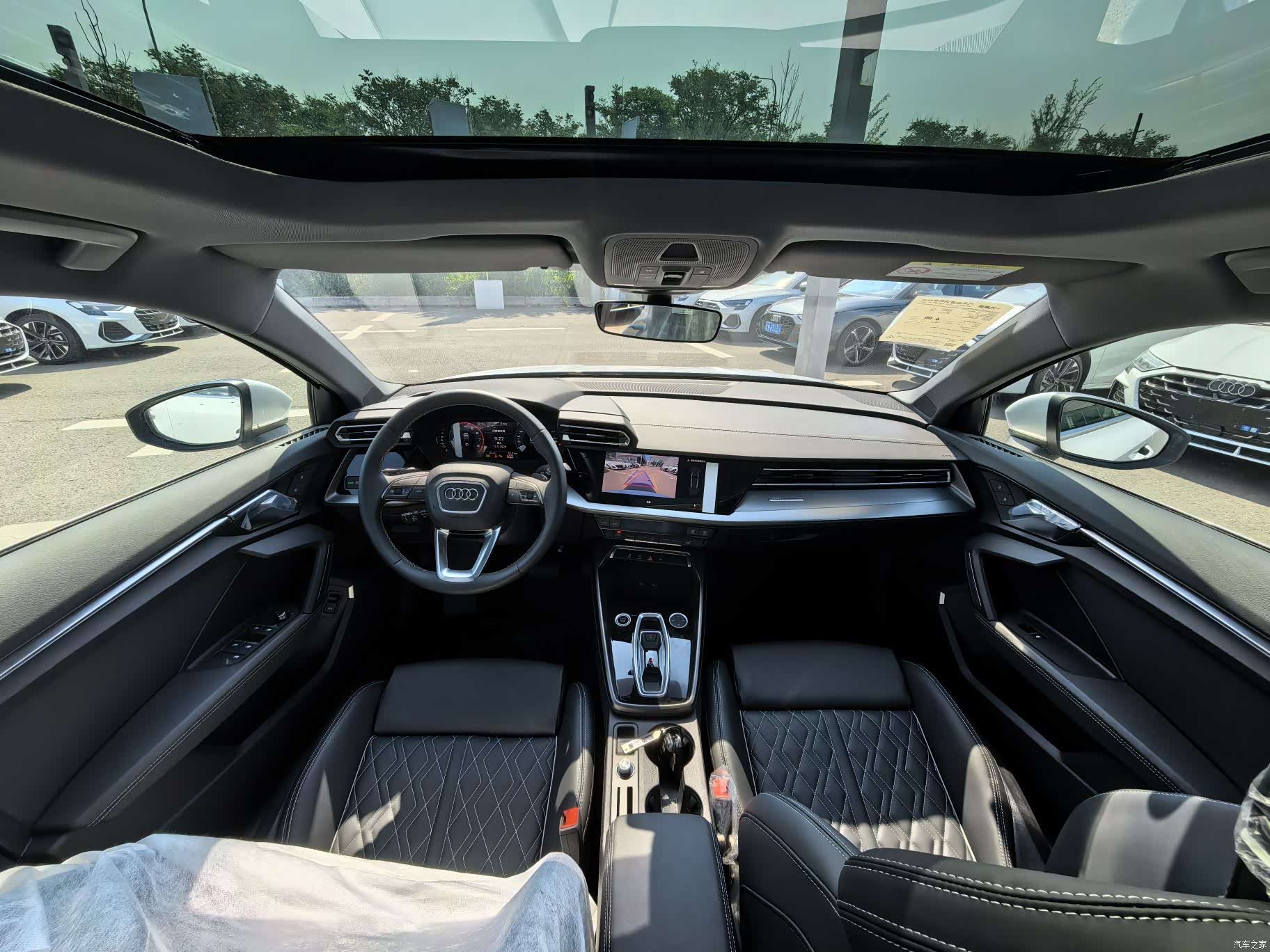 Audi Flying Spur, 2026 11
