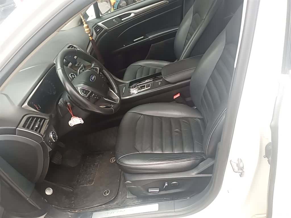 Ford Mondeo, 2018 15