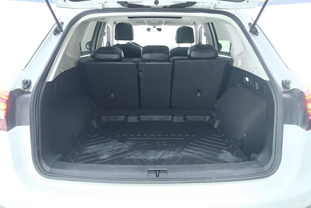 Volkswagen Tayron, 2021 4