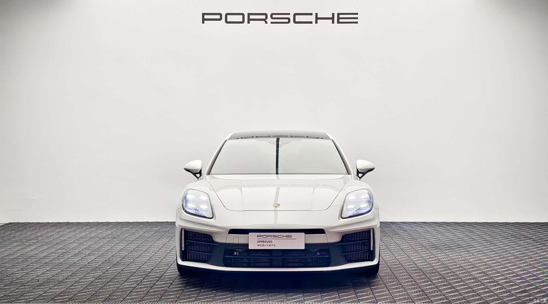 Porsche Panamera, 2025 2