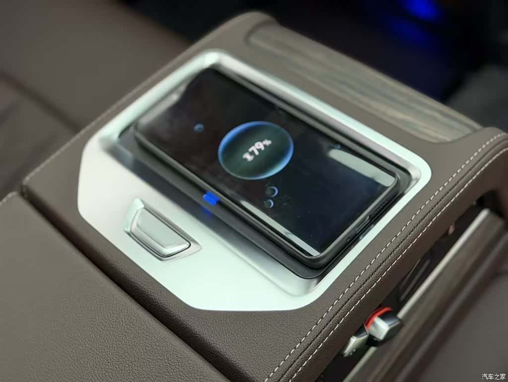 BMW 5 Series, 2023 24