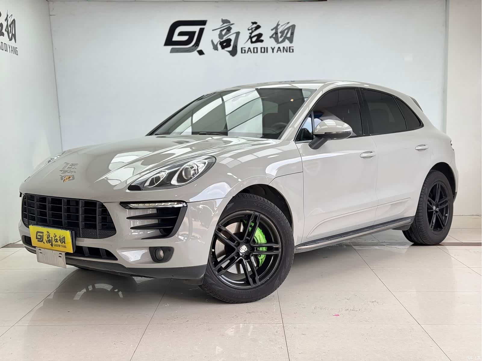 Porsche Macan, 2017 1