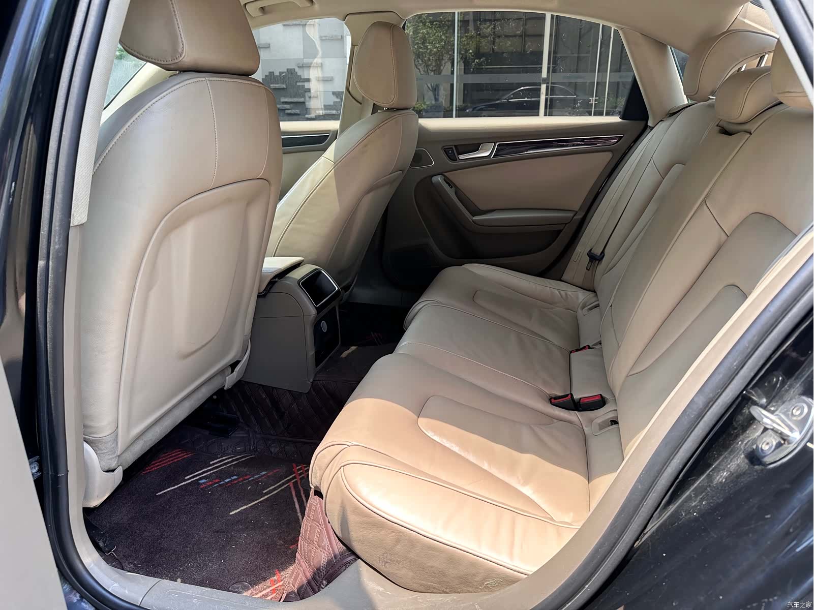Audi A4L, 2012 8