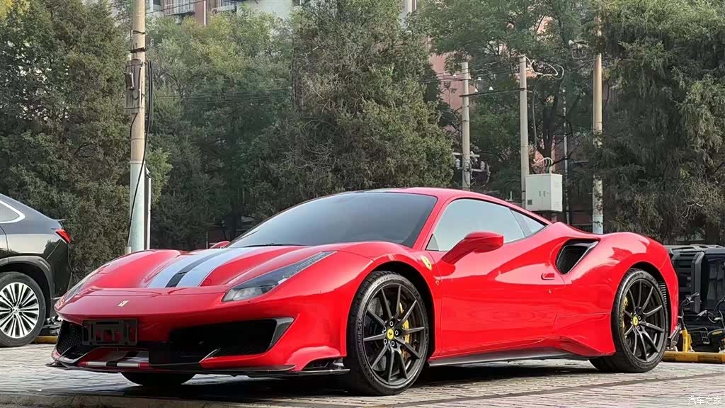 Ferrari 488, 2019 1
